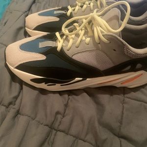 Adidas Yeezy Boost 700 Wave Runners